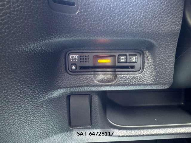 Honda N BOX CUSTOM 2018-08 8796911-2
