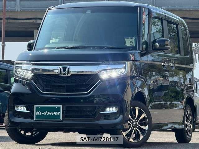 Honda N BOX CUSTOM 2018-08 8796911-4