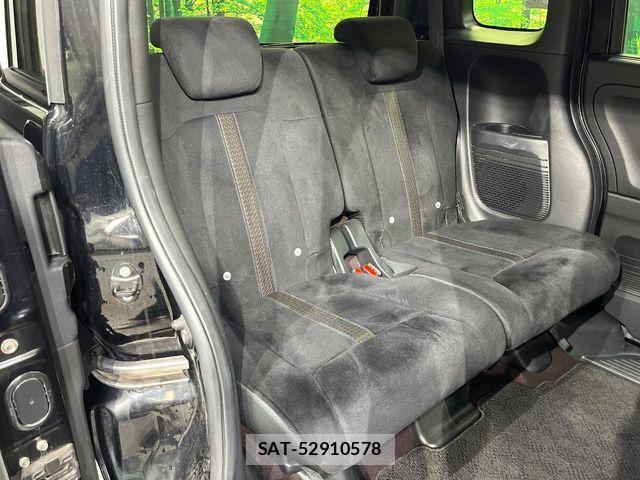Honda N BOX CUSTOM 2017-11 8830778-10