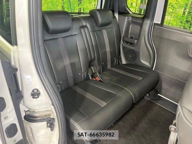 Honda N BOX CUSTOM 2024-03 8830763-9