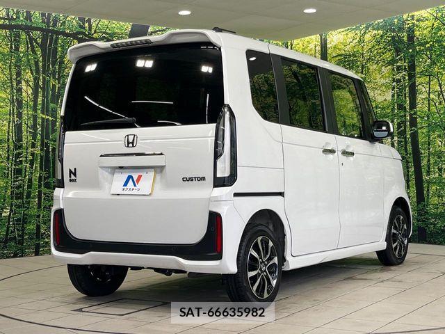 Honda N BOX CUSTOM 2024-03 8830763-17
