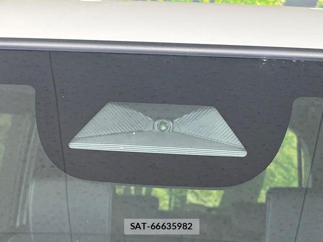 Honda N BOX CUSTOM 2024-03 8830763-5