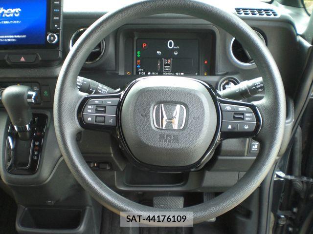 Honda N BOX CUSTOM 2025-09 8830775-11
