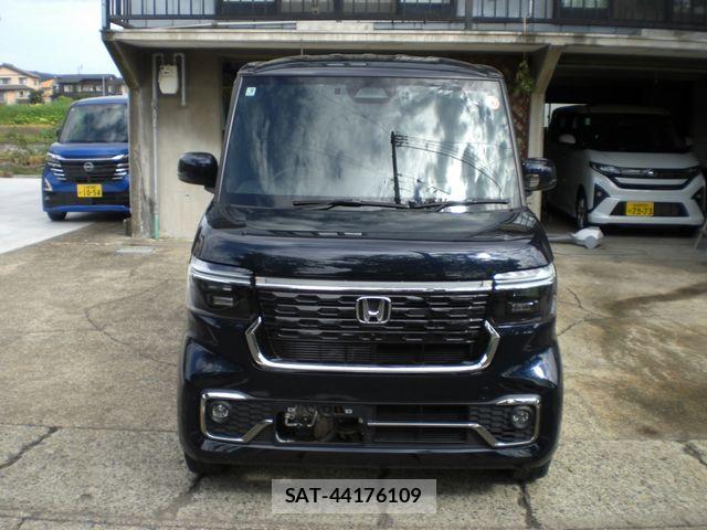 Honda N BOX CUSTOM 2025-09 8830775-2