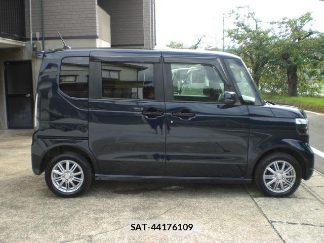 Honda N BOX CUSTOM 2025-09 8830775-5