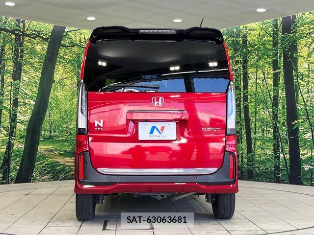 Honda N BOX CUSTOM 2024-05 8830761-15