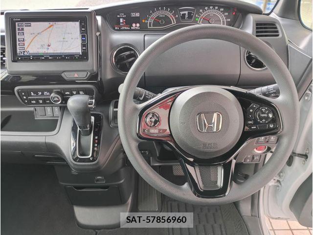 Honda N BOX CUSTOM 2022-01 8830776-1