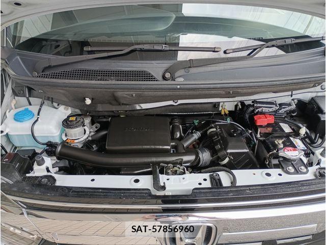 Honda N BOX CUSTOM 2022-01 8830776-19
