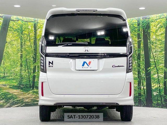Honda N BOX CUSTOM 2023-10 8850139-14