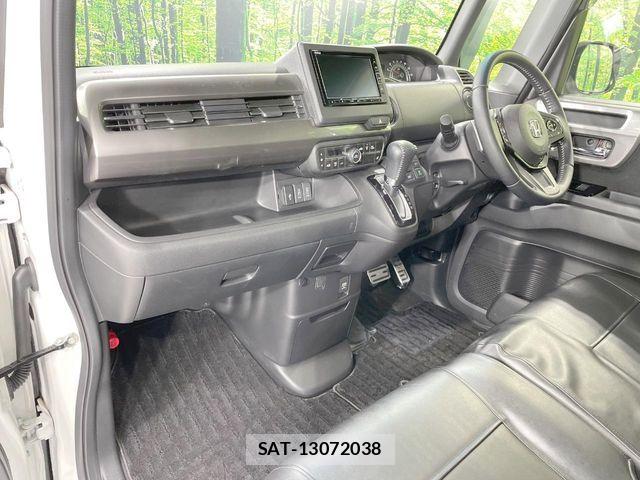 Honda N BOX CUSTOM 2023-10 8850139-1