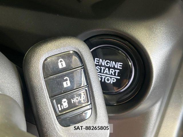 Honda N BOX CUSTOM 2026-07 8850137-6