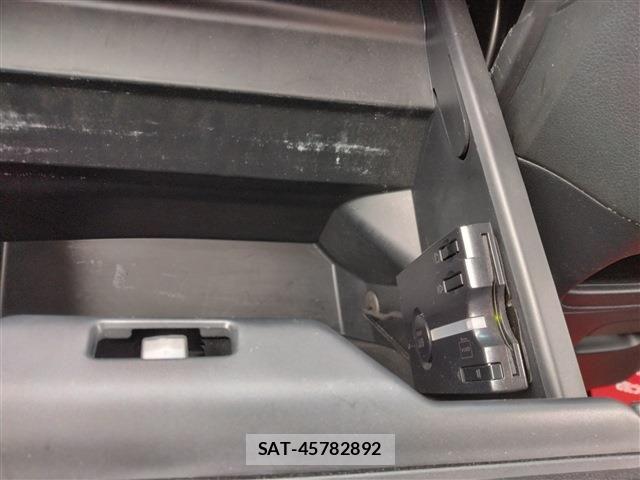Honda N BOX CUSTOM 2012-02 8850146-27