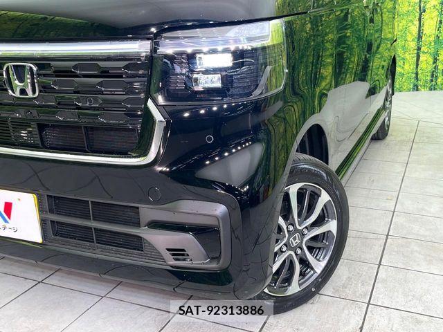 Honda N BOX CUSTOM 2026-07 8850138-11