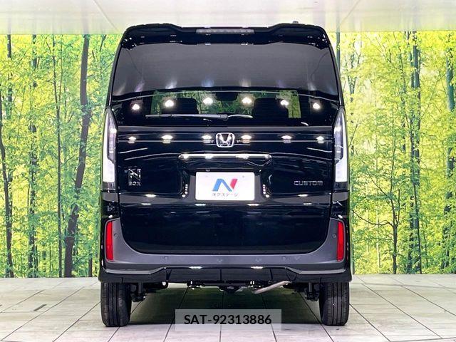 Honda N BOX CUSTOM 2026-07 8850138-14