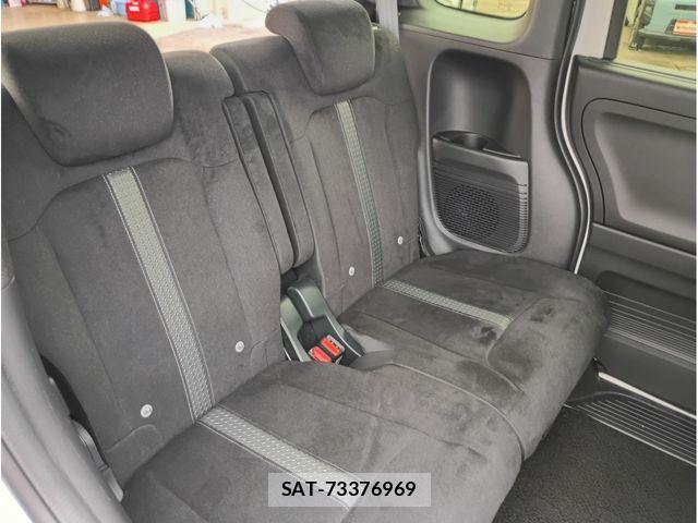 Honda N BOX CUSTOM 2022-01 8850142-15
