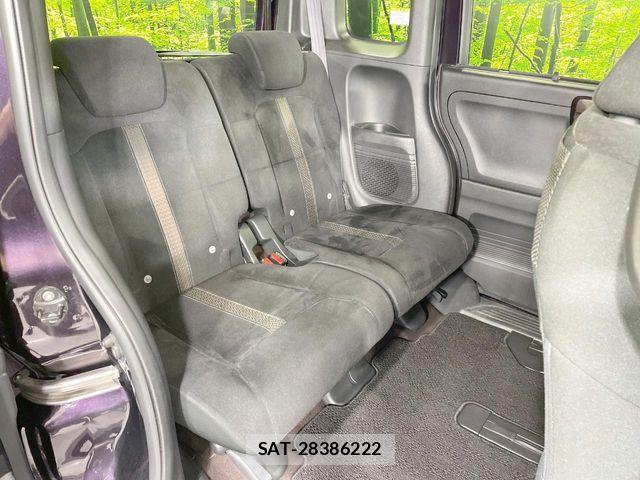 Honda N BOX CUSTOM 2018-02 8881180-9