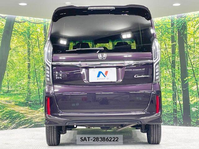 Honda N BOX CUSTOM 2018-02 8881180-15