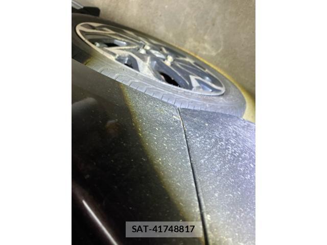 Honda N BOX CUSTOM 2018-05 8881181-16