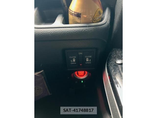 Honda N BOX CUSTOM 2018-05 8881181-19