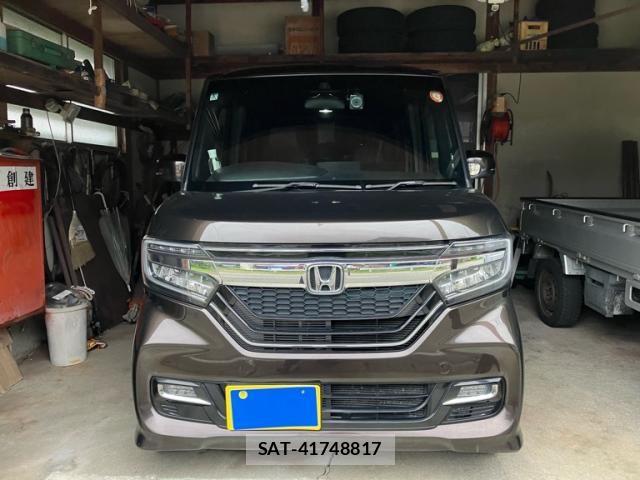 Honda N BOX CUSTOM 2018-05 8881181-3