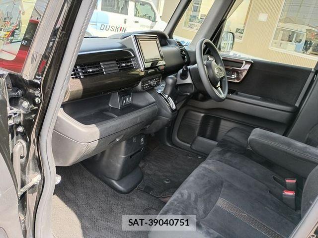 Honda N BOX CUSTOM 2018-07 8881182-9