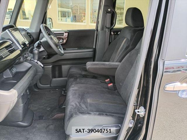 Honda N BOX CUSTOM 2018-07 8881182-10