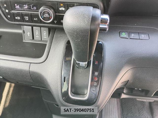 Honda N BOX CUSTOM 2018-07 8881182-20