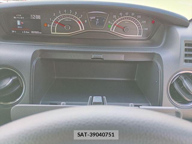 Honda N BOX CUSTOM 2018-07 8881182-23