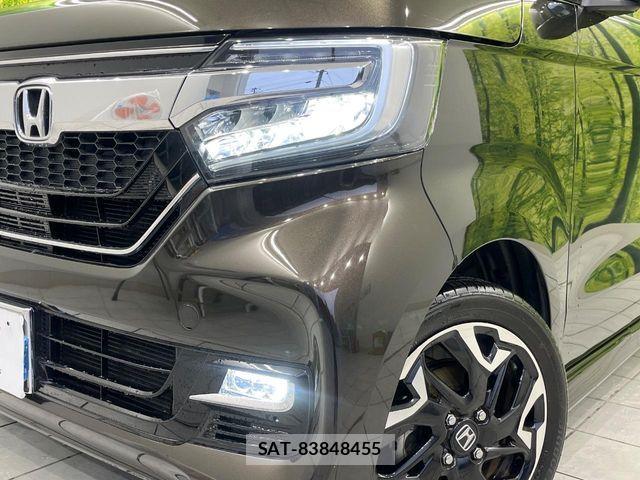 Honda N BOX CUSTOM 2019-05 8881178-11