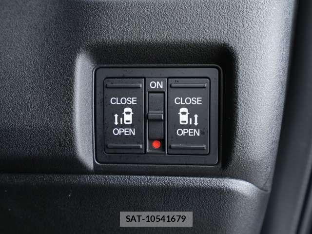 Honda N BOX CUSTOM 2024-01 8881174-12