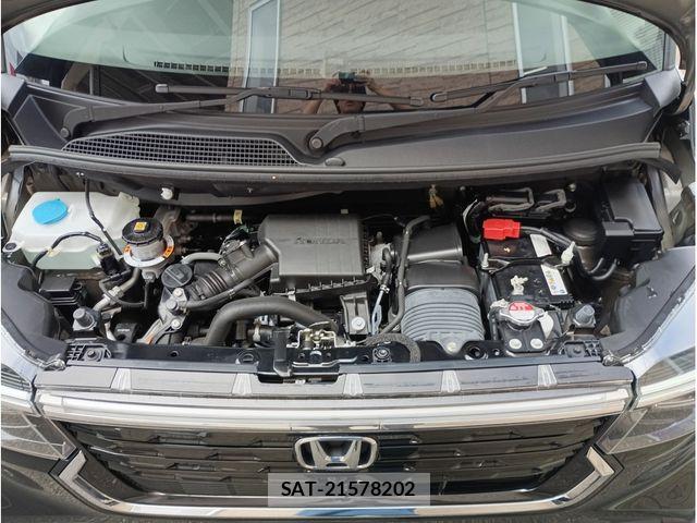 Honda N BOX CUSTOM 2024-01 8881176-19