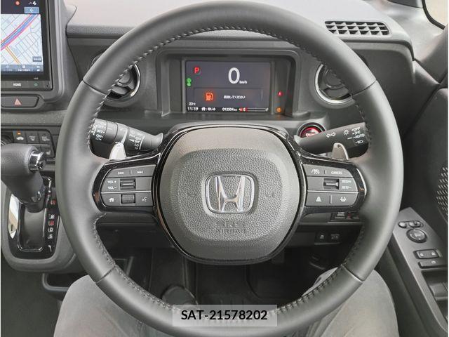 Honda N BOX CUSTOM 2024-01 8881176-7