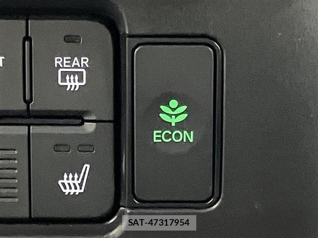 Honda N BOX 2025-06 6014459-12