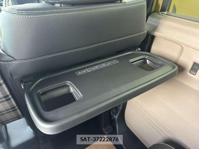 Honda N BOX 2025-05 6752647-8