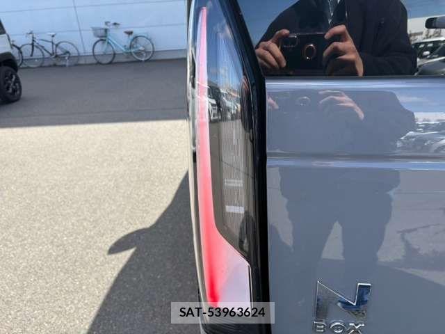 Honda N BOX 2026-03 6910247-19