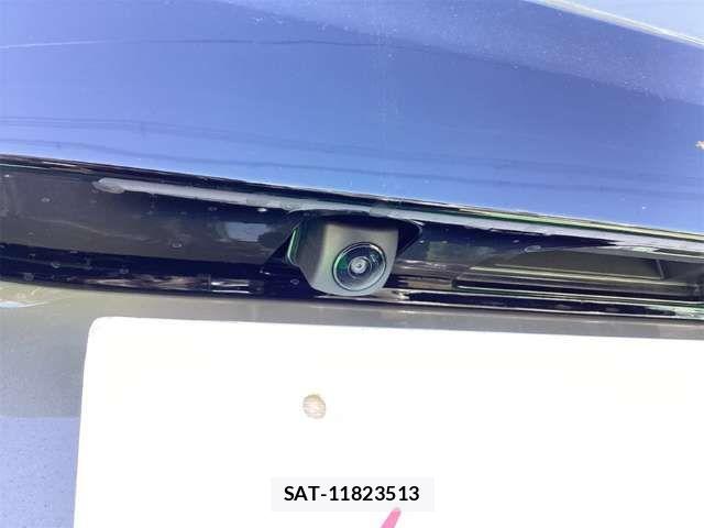Honda N BOX 2026-03 6910248-12