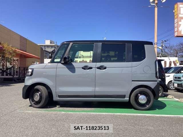 Honda N BOX 2026-03 6910248-13