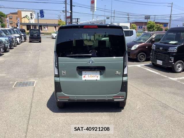 Honda N BOX 2025-04 6910242-9