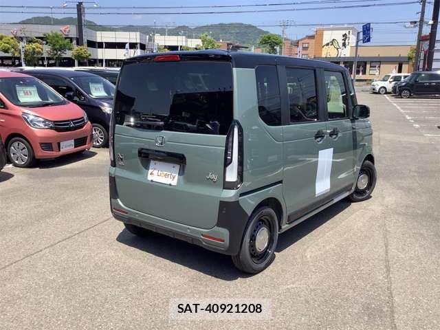 Honda N BOX 2025-04 6910242-8