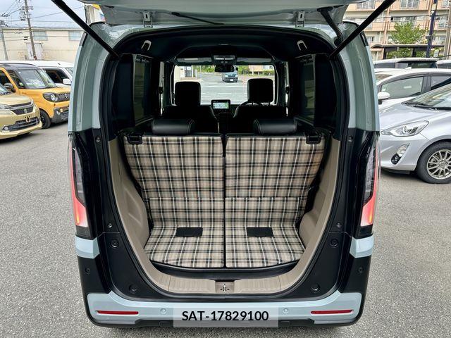 Honda N BOX 2025-08 7059928-9