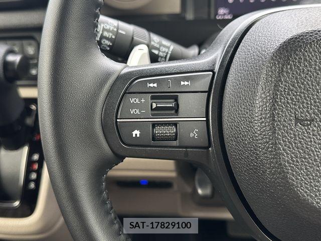 Honda N BOX 2025-08 7059928-19