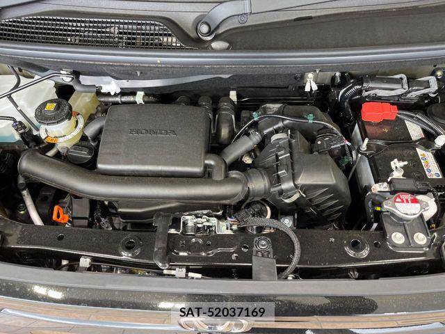 Honda N BOX 2026-05 7222740-17