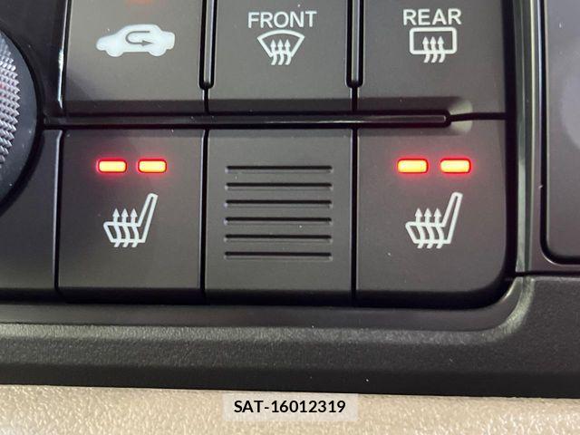 Honda N BOX 2025-08 7222738-5