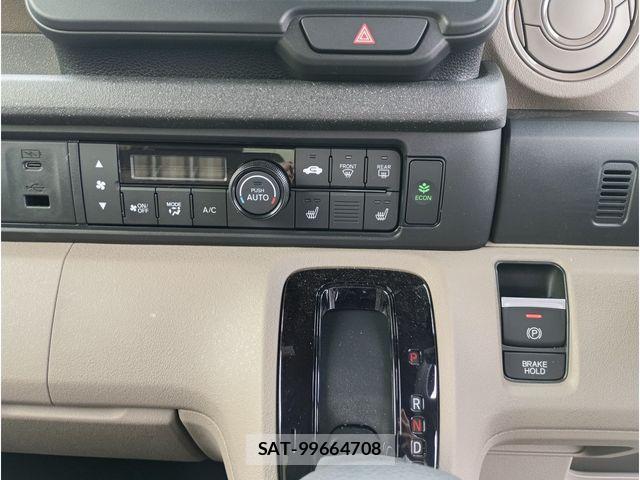 Honda N BOX 2026-02 7456322-11