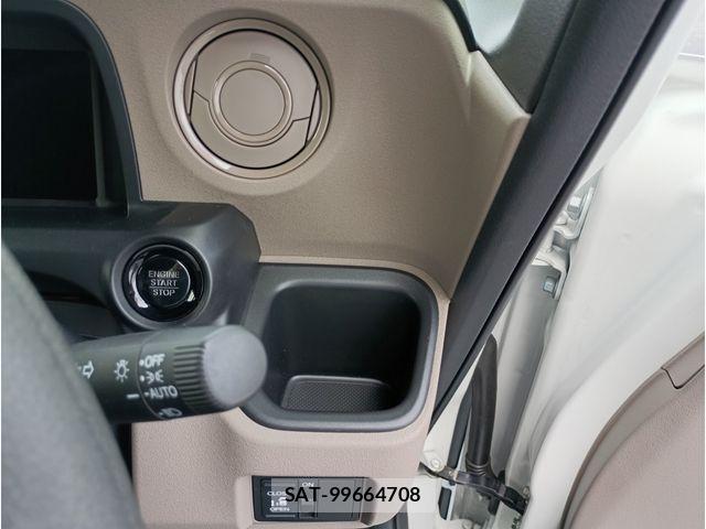 Honda N BOX 2026-02 7456322-14