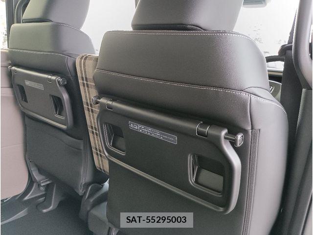 Honda N BOX 2026-03 7456318-9