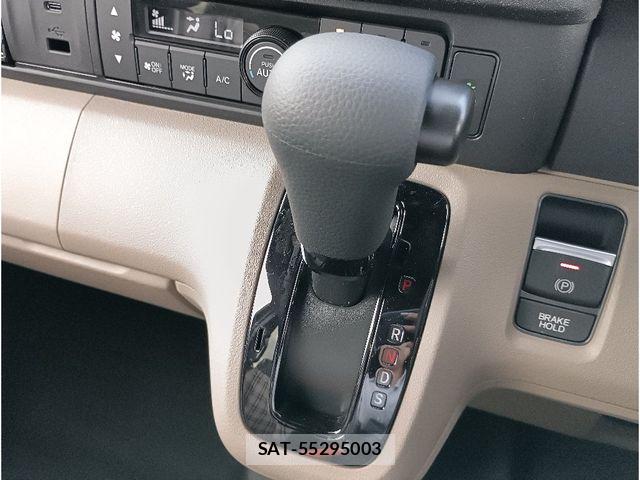 Honda N BOX 2026-03 7456318-16