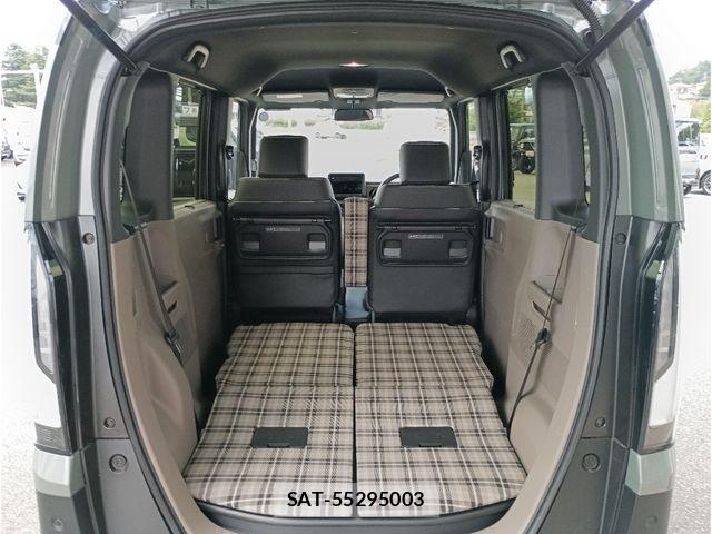 Honda N BOX 2026-03 7456318-7