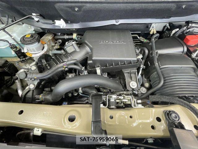 Honda N BOX 2025-02 7456317-18