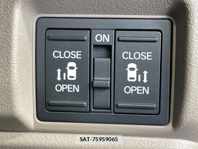 Honda N BOX 2025-02 7456317-5